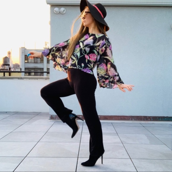 H&M feat. Reformation See-through Floral Bat Wing Bell Flare Sleeve New - Picture 1 of 16